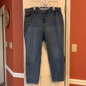 Old Navy Boyfriend jeans/ size 18